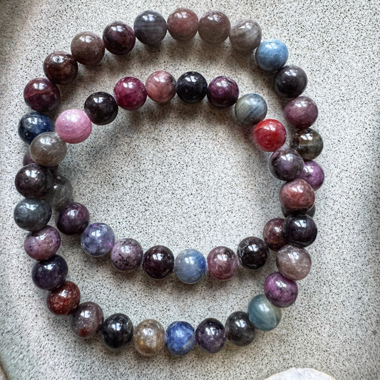 8mm safyrų apyrankė