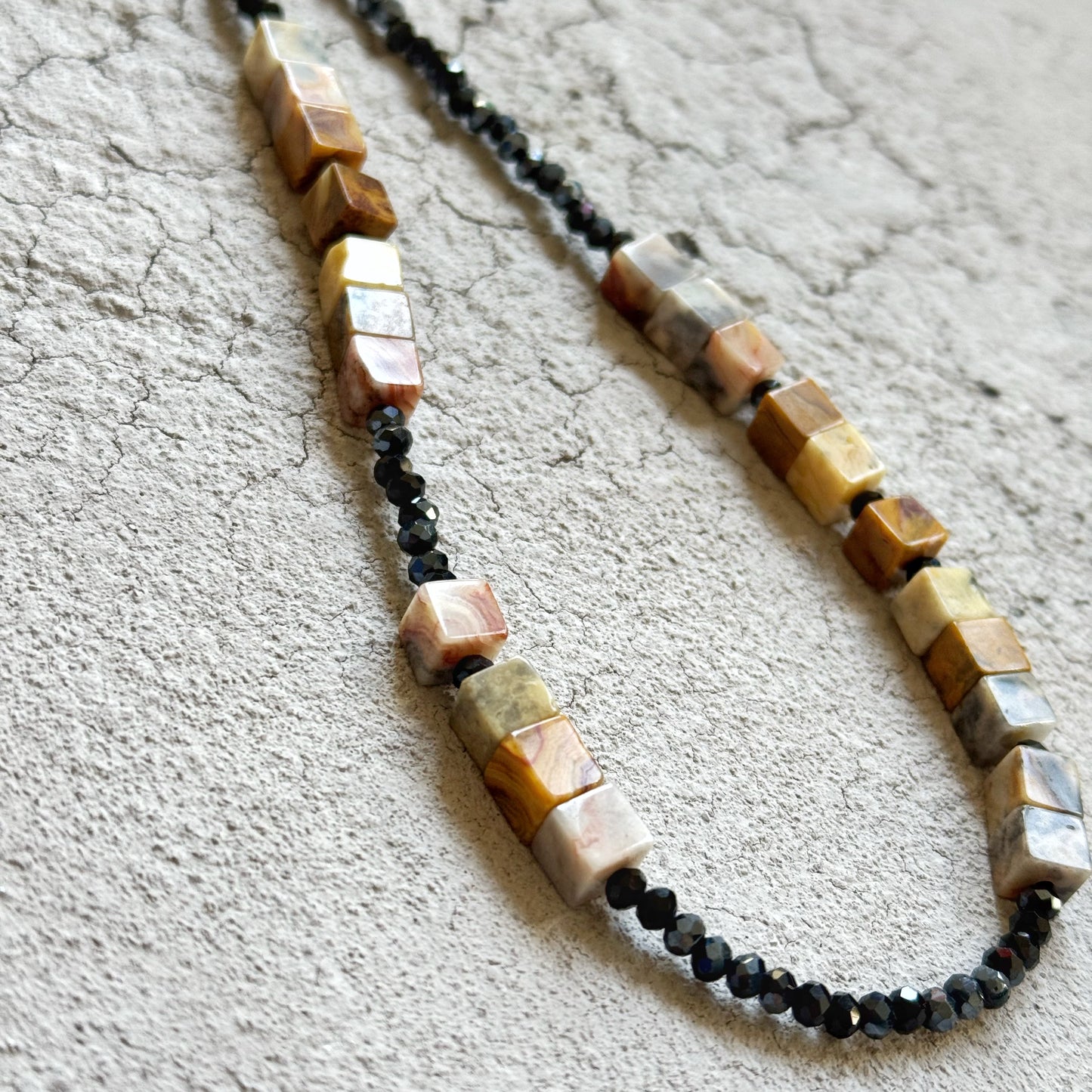 Jaspis. Žemės ramybė