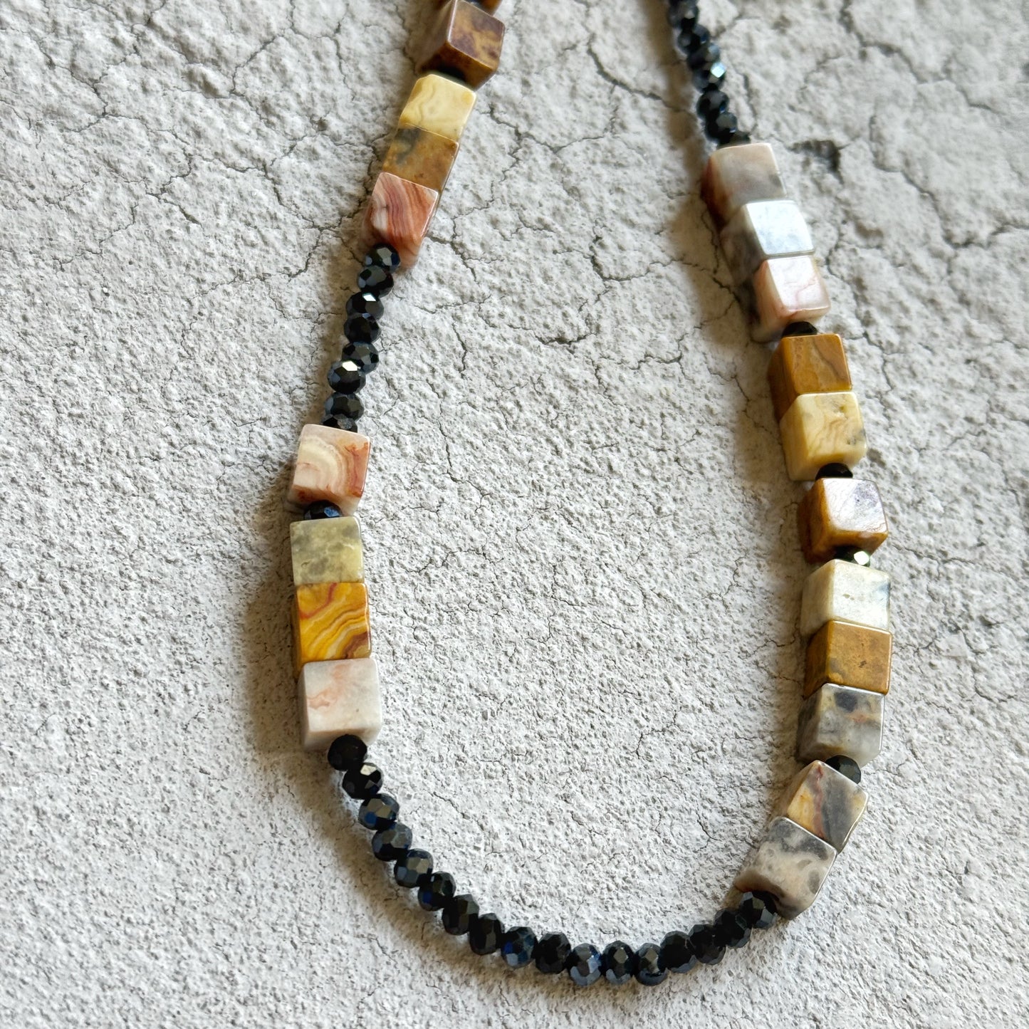 Jaspis. Žemės ramybė