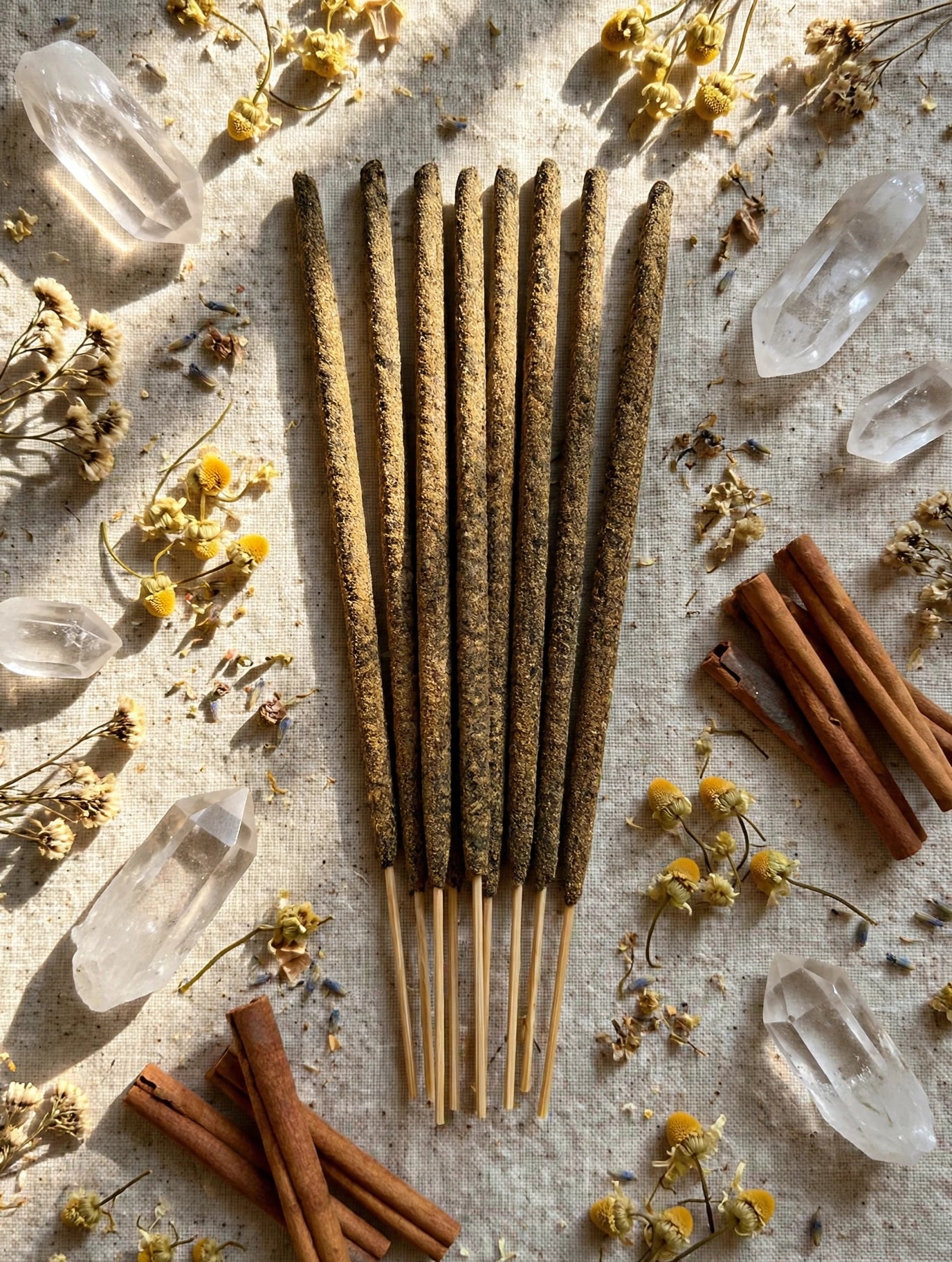 Rankų darbo stori smilkalai „Palo Santo & Olibanum“