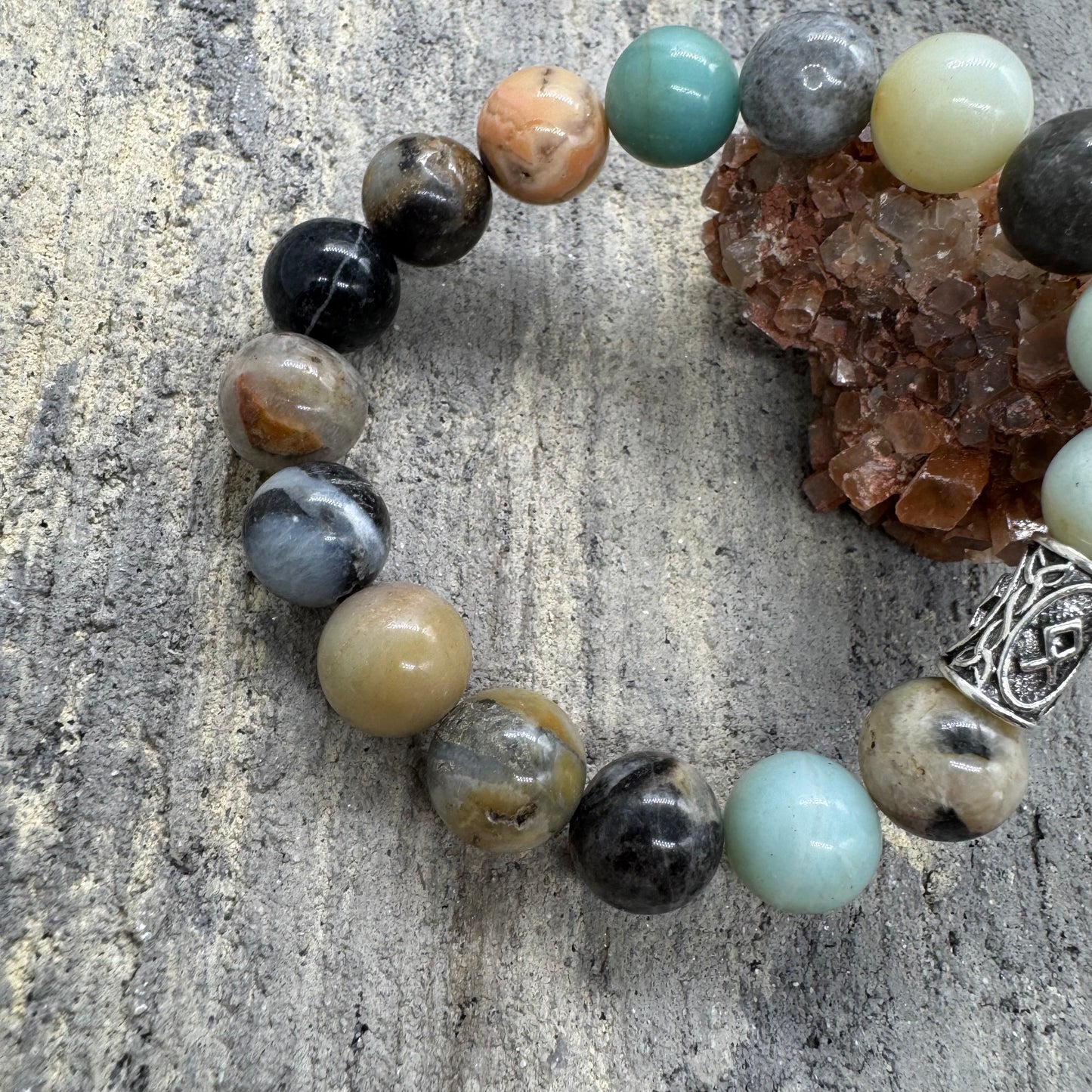 Othala runa Indijos agatas