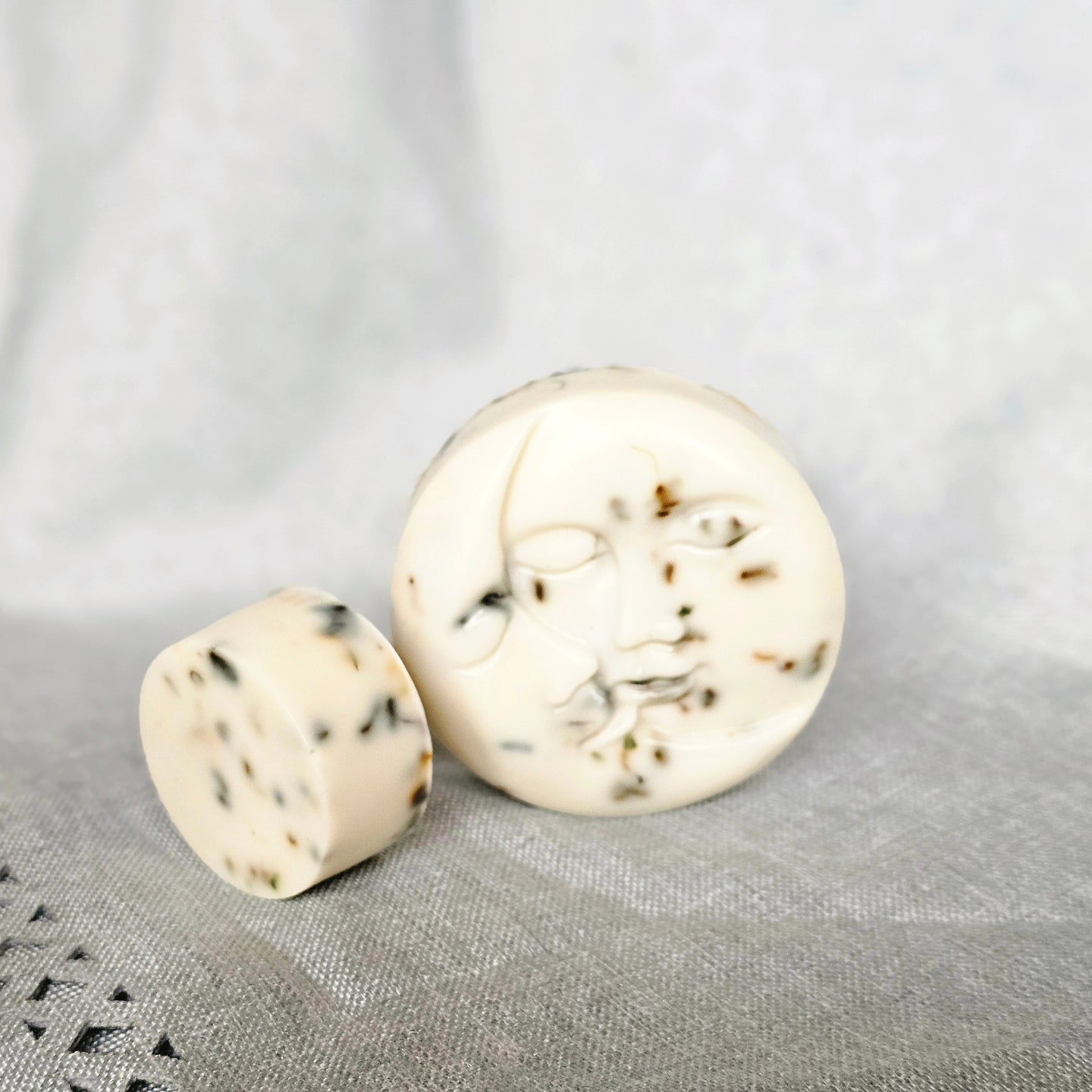 Natūralių muilų rinkinys "Laumė Luna"